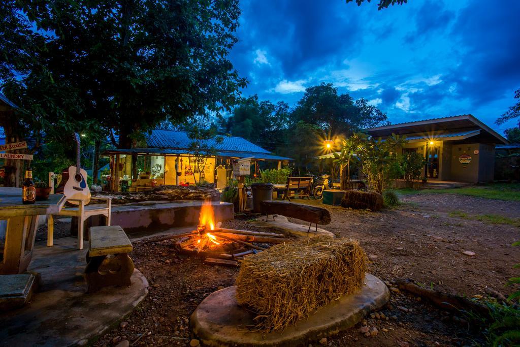 Baan Kati Sod Hotell Pai Exteriör bild